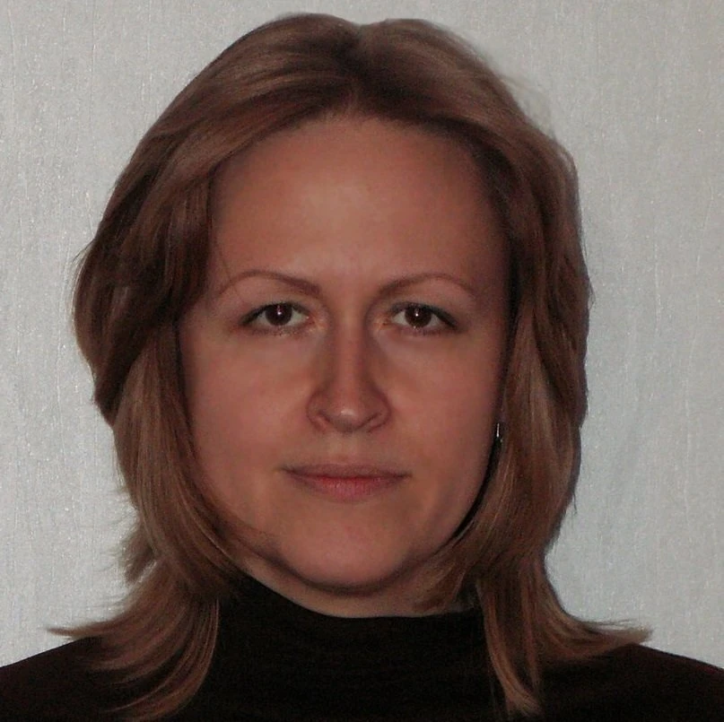 Почтарева Ольга Викторовна_профиль.jpg