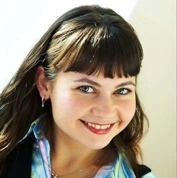 Новикова Анна Константиновна_профиль.jpg